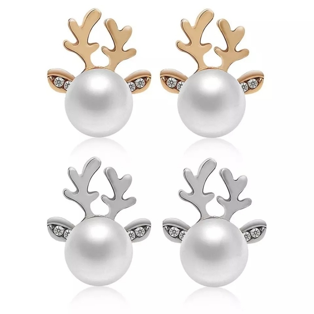 Christmas Reindeer Pearl Studs